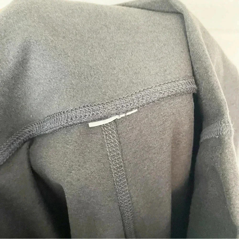 Fabletics On-The-Go Powerhold High-Waisted Gray Leggings Size Small - Picture 9 of 10